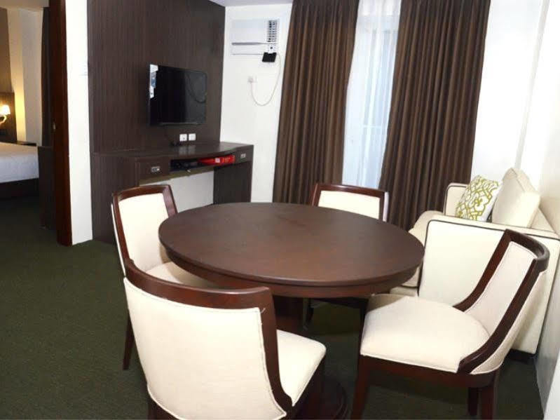 Stradella Hotel Pasig City Exteriér fotografie