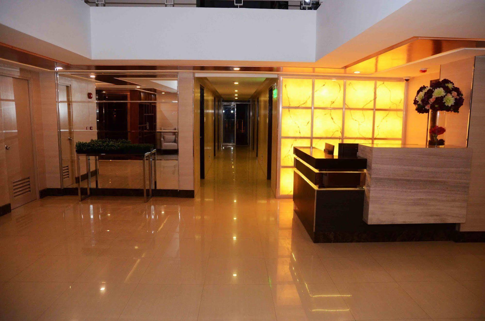 Stradella Hotel Pasig City Exteriér fotografie